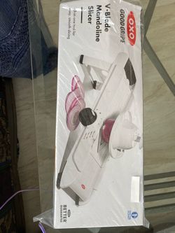 SLICER ,  ( OXO )   Brand New ,