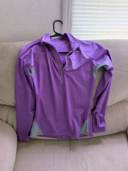 FOR SALE: Women’s Athletic Quarter-Zip Pullover 🏃‍♀️💜