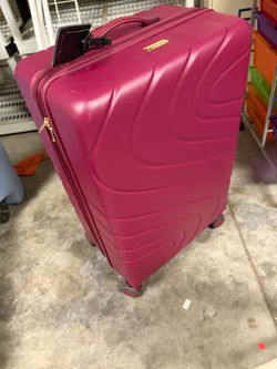 Luggage set - Cranberry color,  Samantha Brown