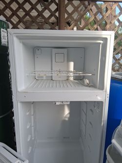 Refrigerator, white