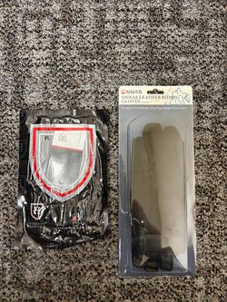 ONNAS Large Riding Gloves in Black and Harrison Howard Medium Riding Gloves in Black