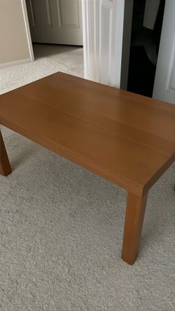 Coffee Table- Excellent Condition