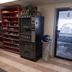 Combo Snack And Beverage Vending Machine 