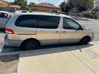 2002 Toyota Sienna