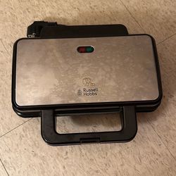 Russell Hobbs Waffle Maker (Needs US adapter)