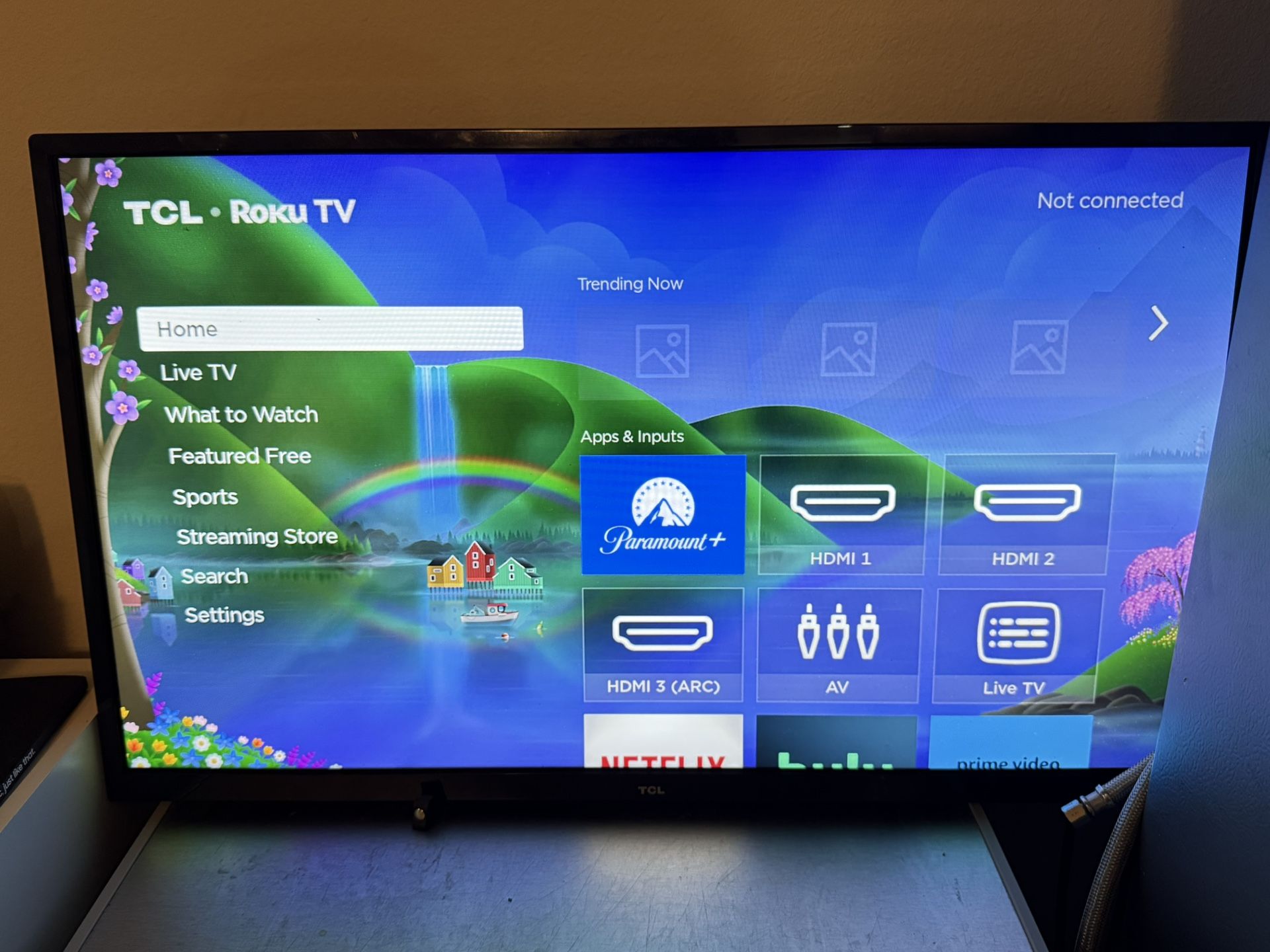 TCL 32” Tv With Wall Mount