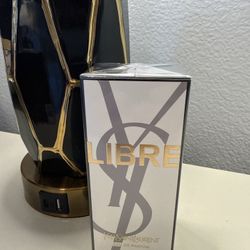 Yves Saint Laurent Libre 