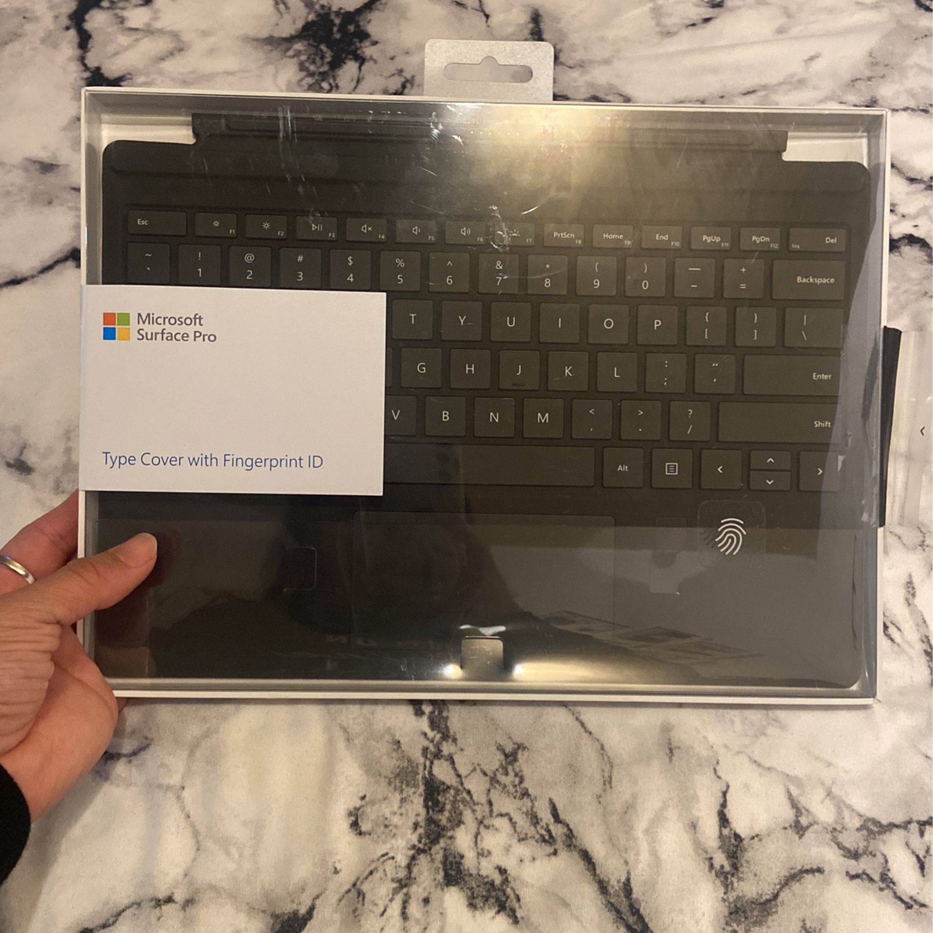 Microsoft Surface Pro Finger Print Keyboard