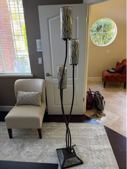 Floor lamp