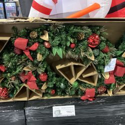 Holiday Decorated Wreath