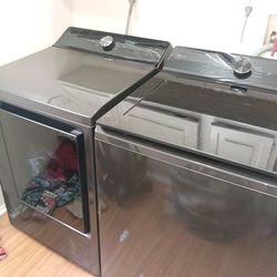 LG top load washer and dryer set