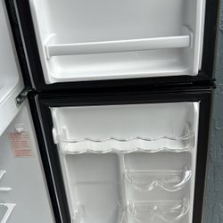 Mini Refrigerator 