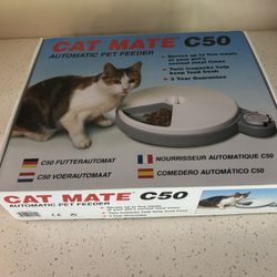 Cat Mate C50 Automated Pet feeder
