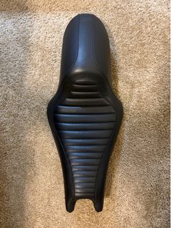 Mustang Cafe Solo Seat #76691 for Harley Sportster XL883/1200