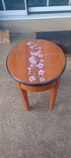Resin Top Flower Table