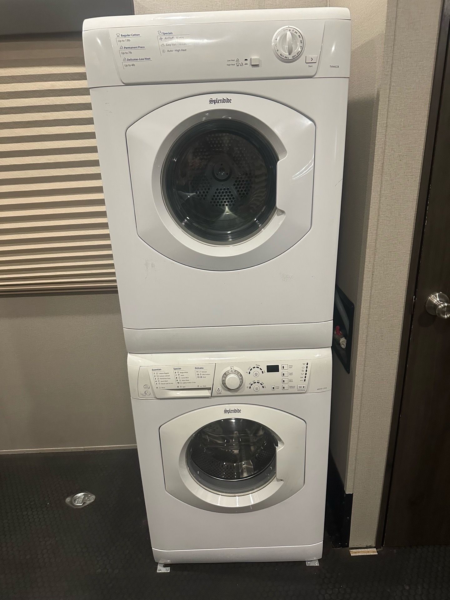 Stackable washer and dryer