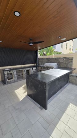 Countertop Installation & Slab Fabrication