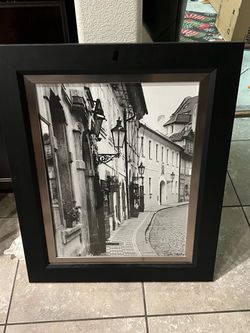 Heavy picture with frame