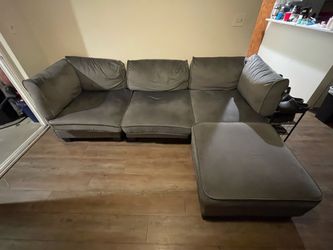 COUCH