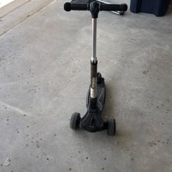 Jetson Kids Scooter 