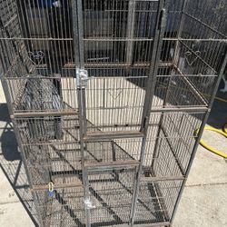 XL Parrot Critter Bird Cage 