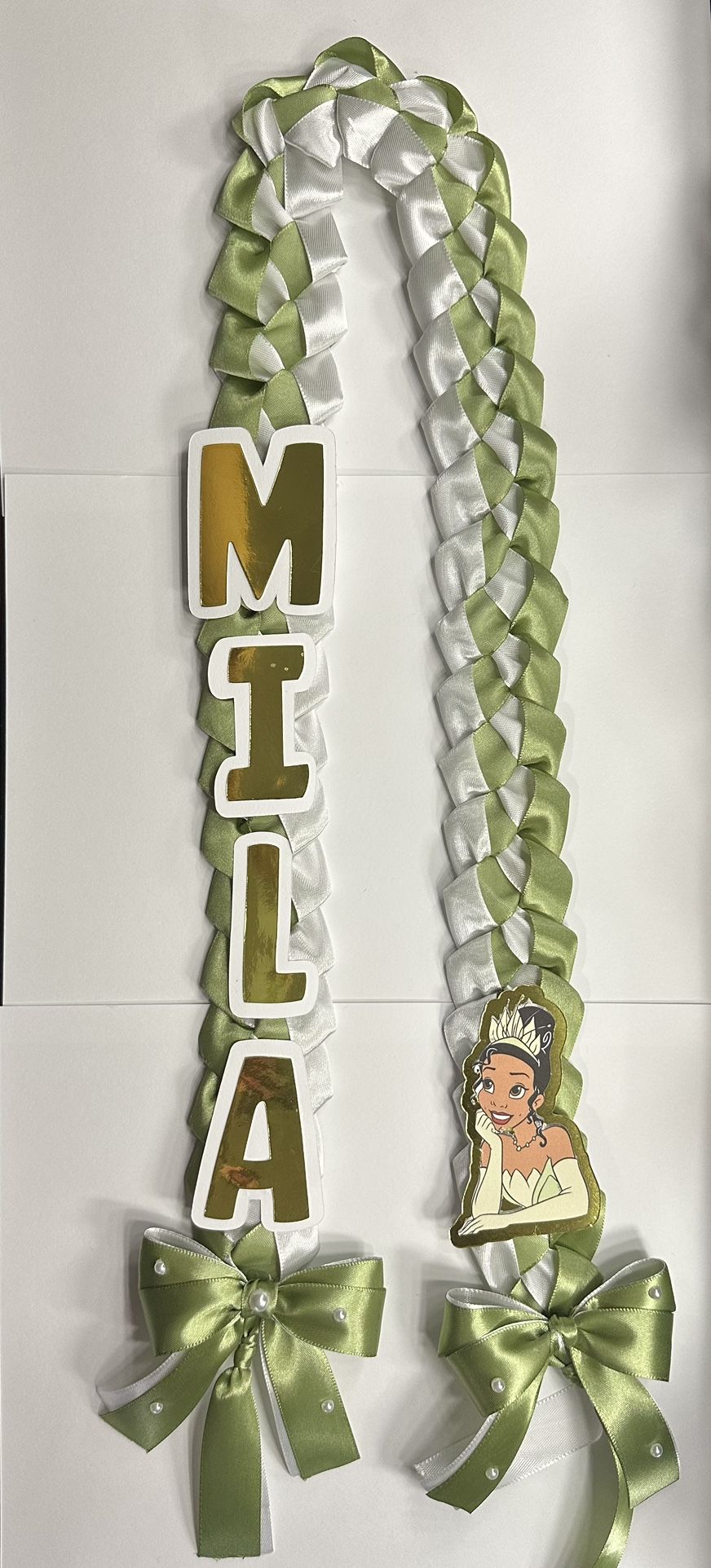 Graduation leis