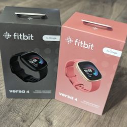 Fitbit Versa 4 | Pink Sand | Black Graphite 