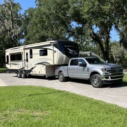 SELLING AS A COMBO!!    2022 Jayco Pinnacle 32RLTS / 2021 Ford F250 Lariat