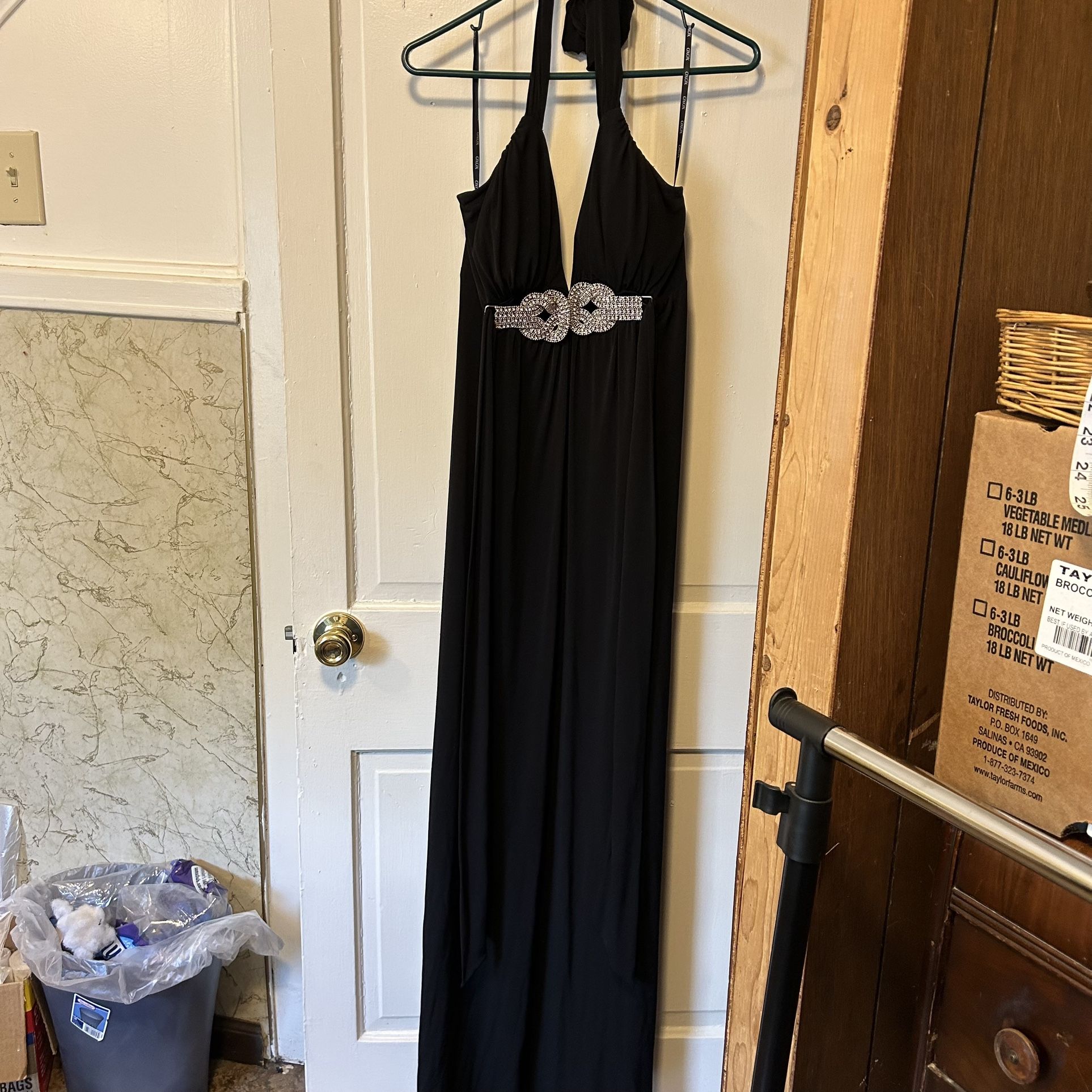 XOXO Women’s Formal Dress 