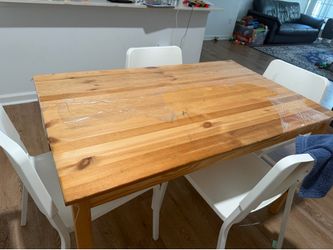 Dinning Table with 4 chairs