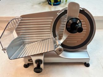 KWS 250 ES-10 Semi-Automatic Electric Meat Slicer 10 in Blade 320W With Sharpener