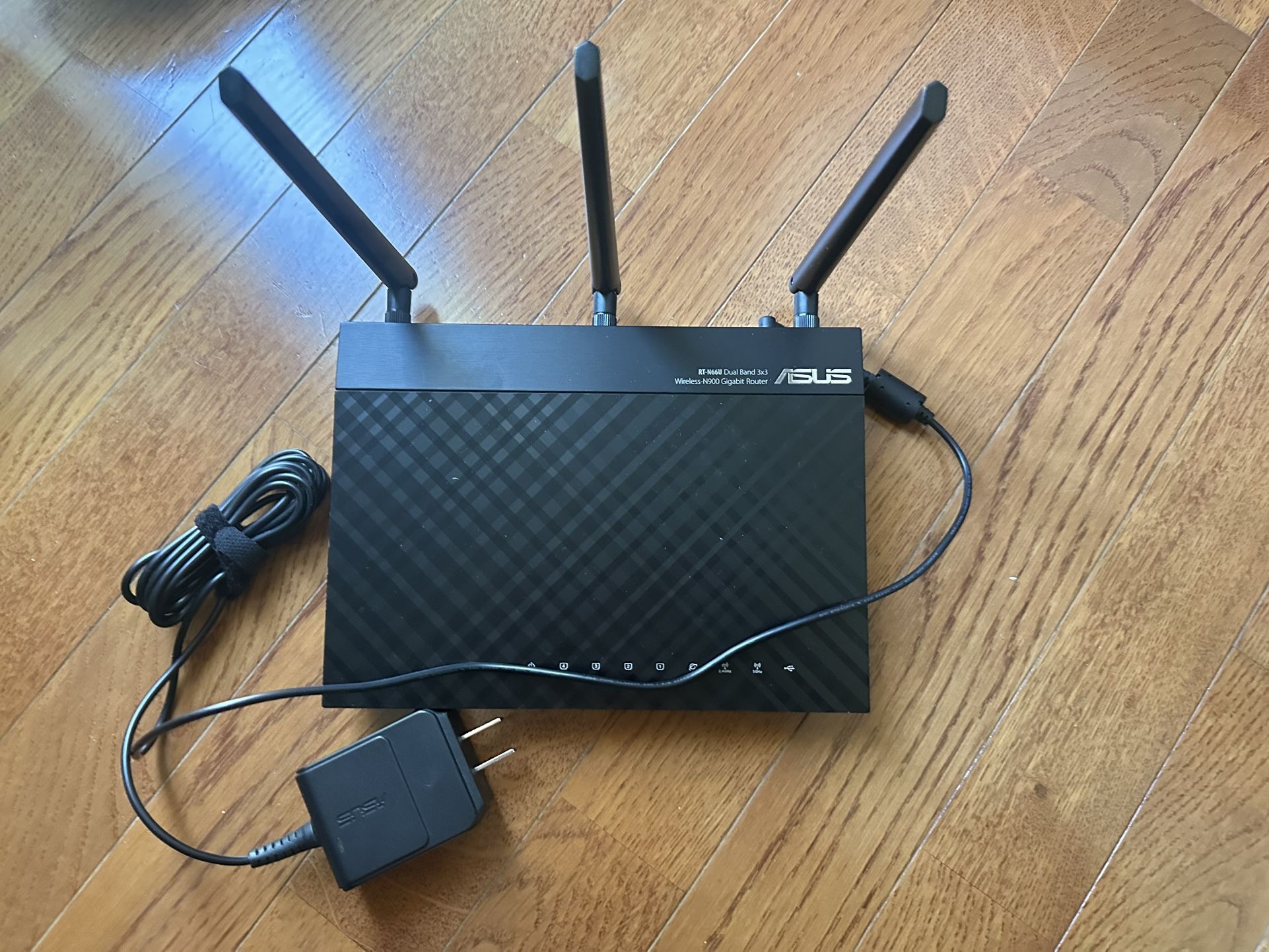 Asus RT-N66U Wireless N900 Dual Band Gigabit Router