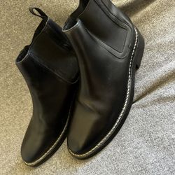 Chelsea Thursday Boots Size 9.5 Brand New