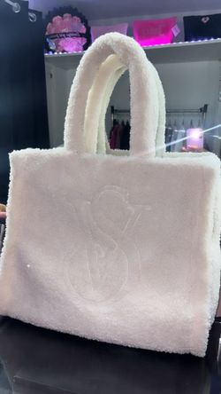 Victoria secret fluffy bag