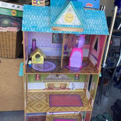 Disney Doll House For $5