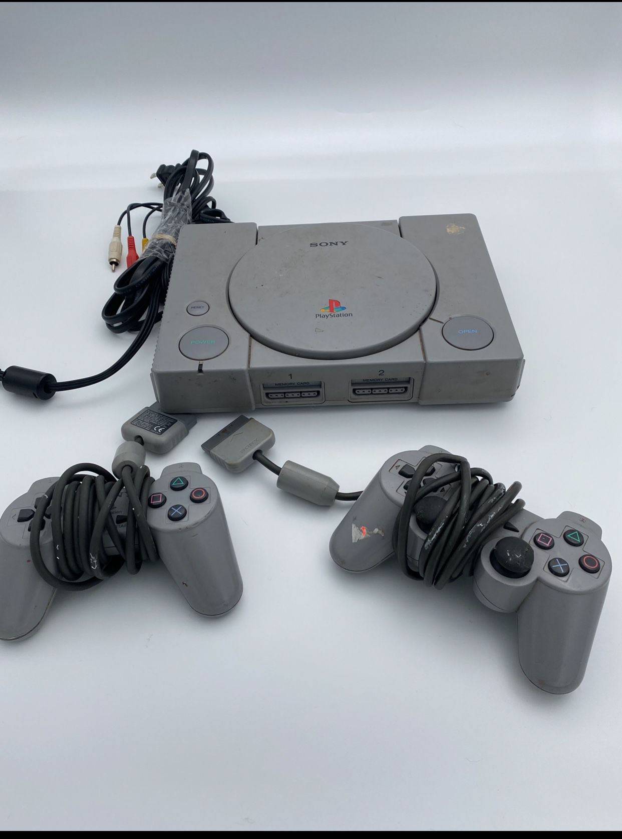 PlayStation 1 With 2 Controllers 