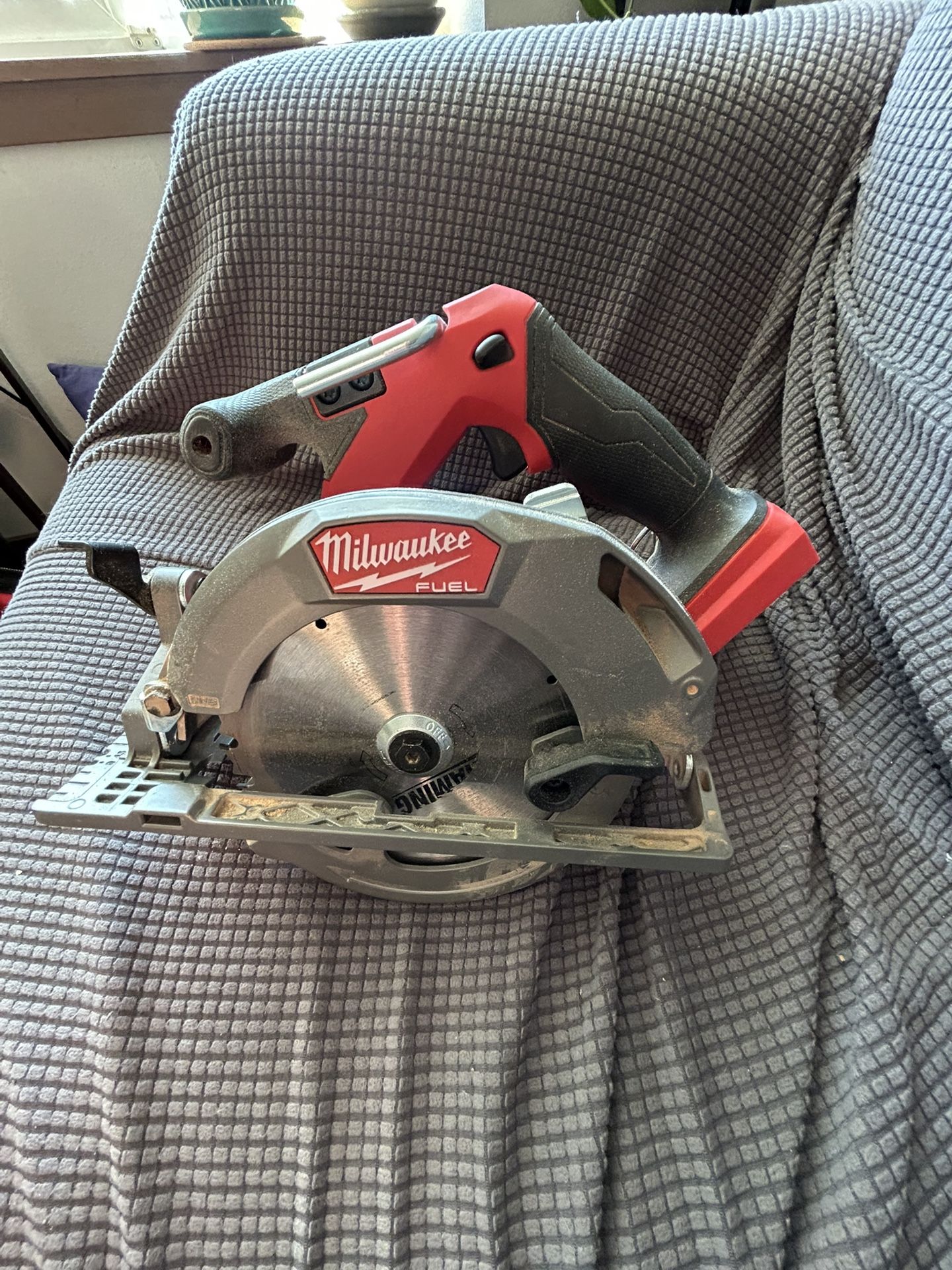 Milwaukee Fuel M18 Circular Saw