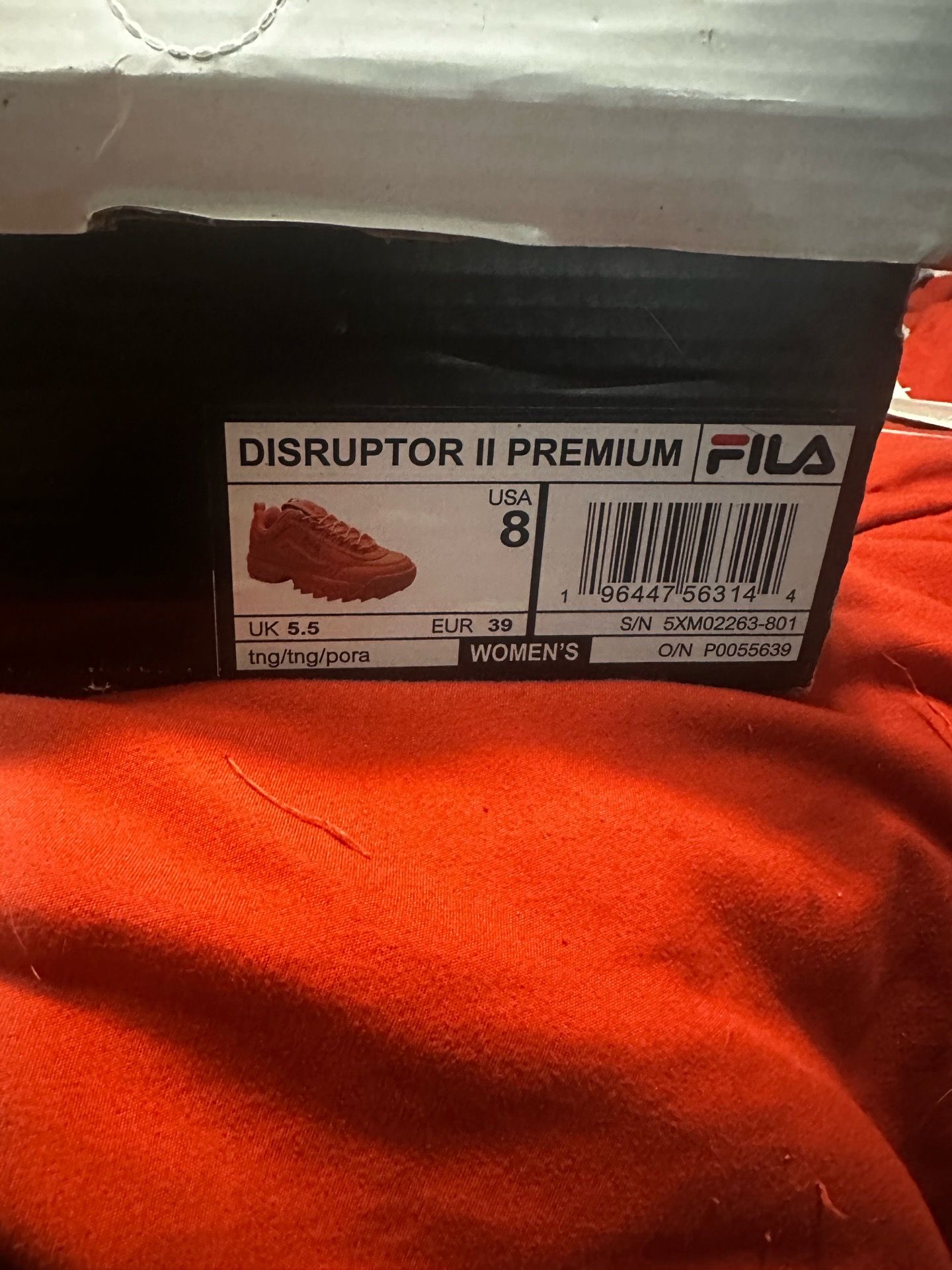 Orange fila