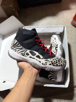 Jordan Animal Instinct 11s size 11W 9.5M USED But Clean