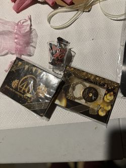 (7) 40 Yrs Old Favors