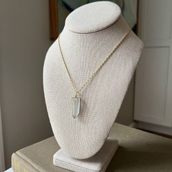 Quartz Crystal Pendant Necklace ( firm on price ) 