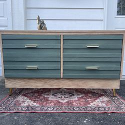 Console Table/Dresser