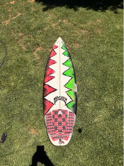 Lost Surfboard 5'8