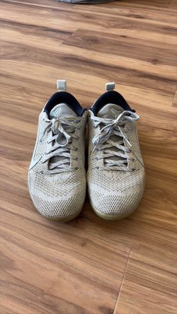Nike Kobe 8 Basketball Shoes – White/Black – Men’s Size 10
