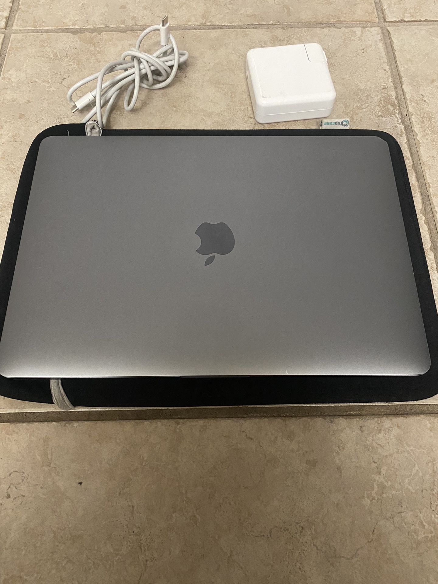 MacBook Pro13 Inch 2017 3.1 GHz