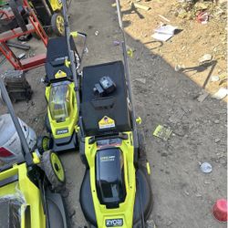 RYOBI ONE+ HP 18V 16-Inch Brushless Cordless Push Lawn Mower with 1 x 4.0 Ah Batteries and (1) Charg
