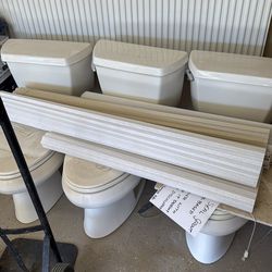 Ceiling lights, wall lights, toilets, vanity sinks