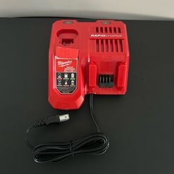 $50 NEW Milwaukee Rapid Charger (18-Volt / 12-Volt)