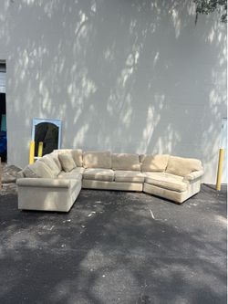 XL Beautiful Beige XL Haverty’s Sectional
