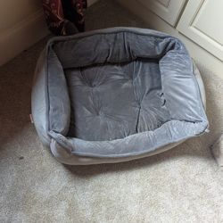 Dog Bed 
